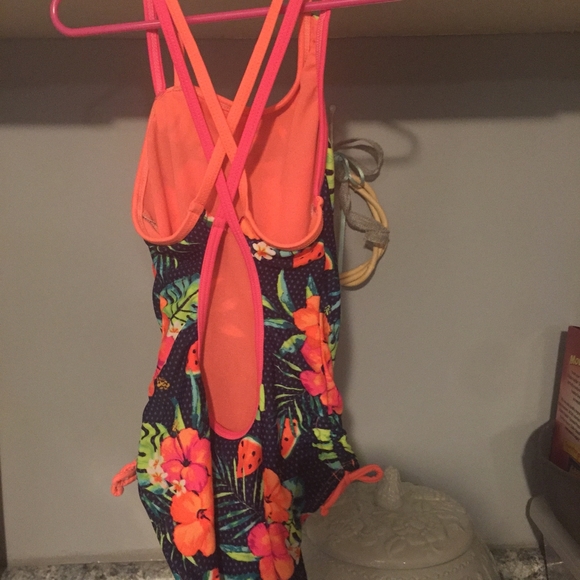 Child swimsuit - Picture 4 of 5